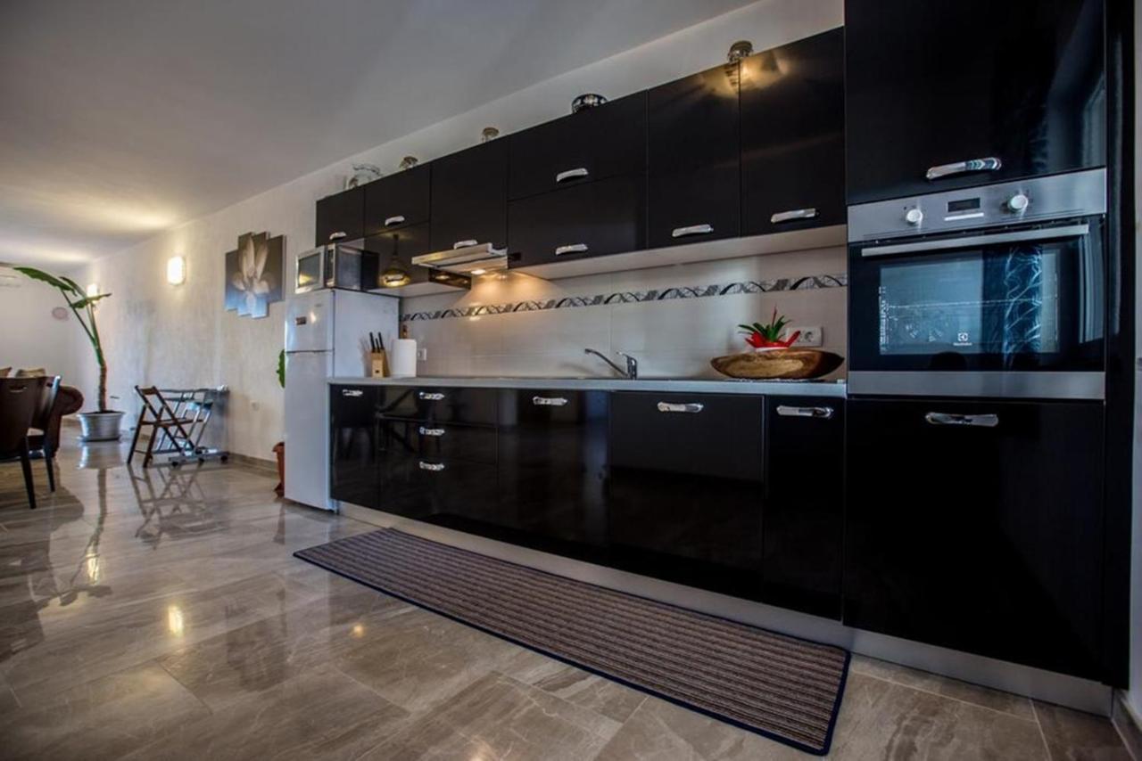 Guest House Casa Mia - Rooms & Apartments Ровінь Номер фото