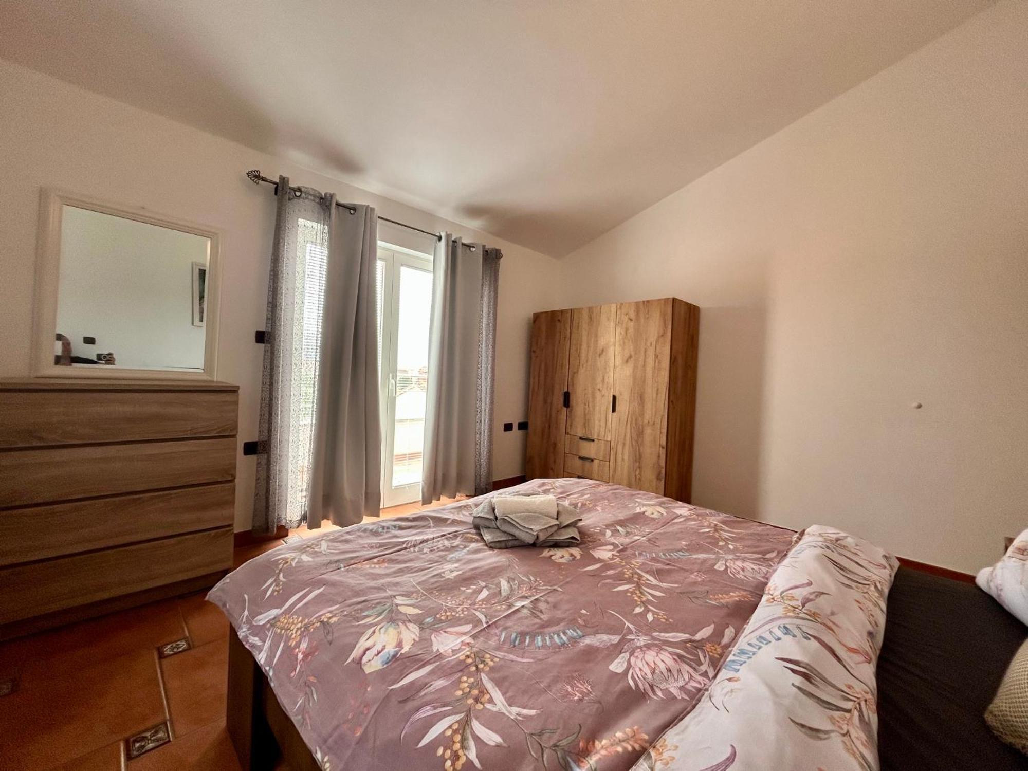 Guest House Casa Mia - Rooms & Apartments Ровінь Екстер'єр фото