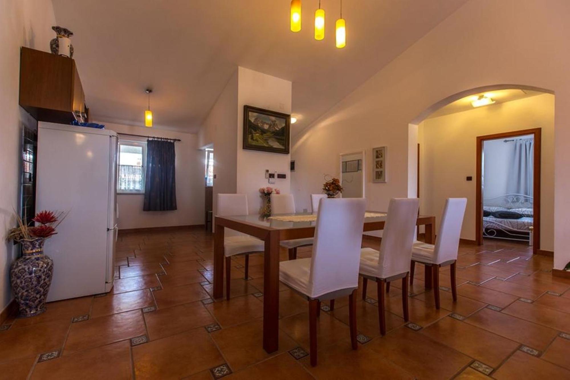 Guest House Casa Mia - Rooms & Apartments Ровінь Номер фото