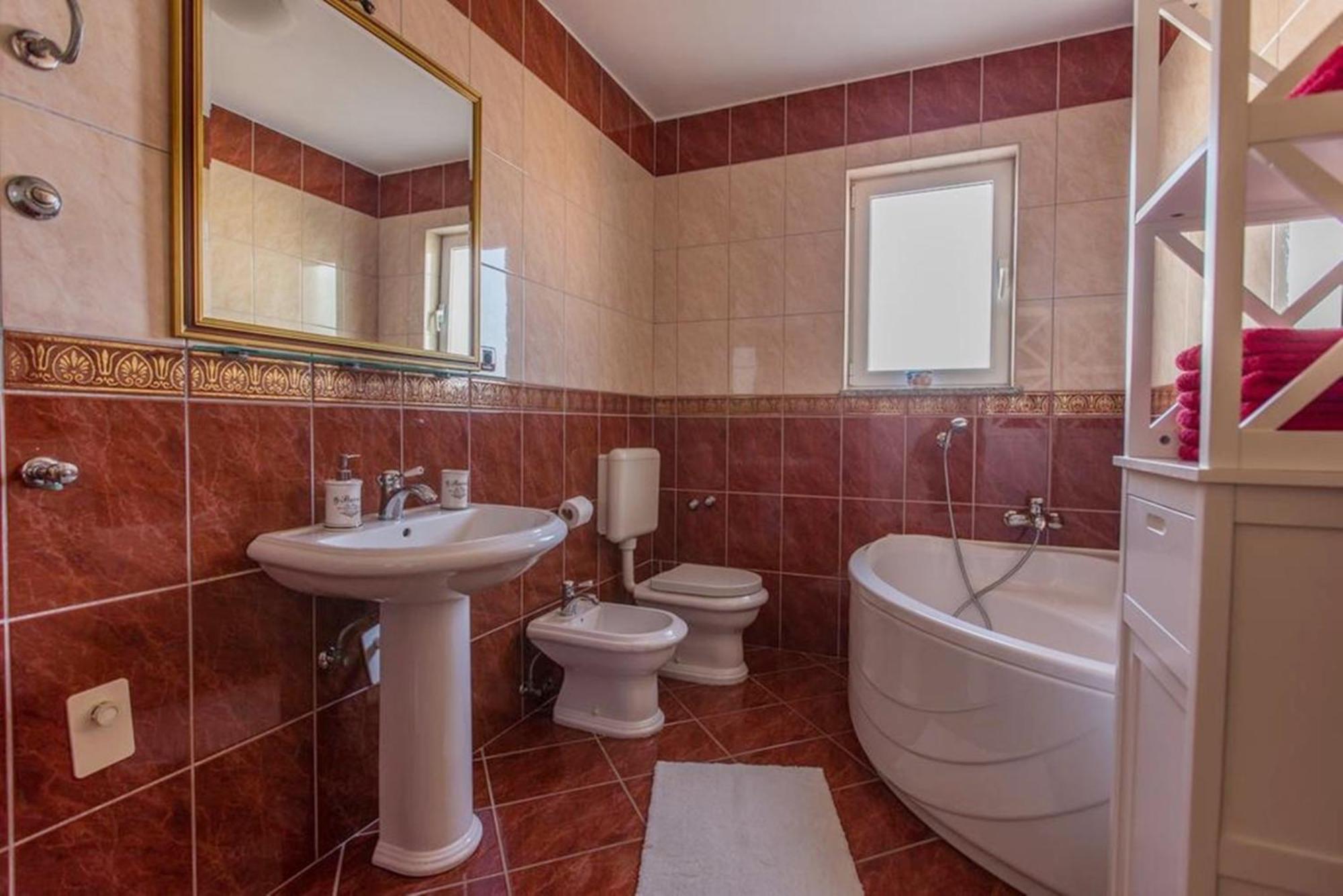 Guest House Casa Mia - Rooms & Apartments Ровінь Номер фото